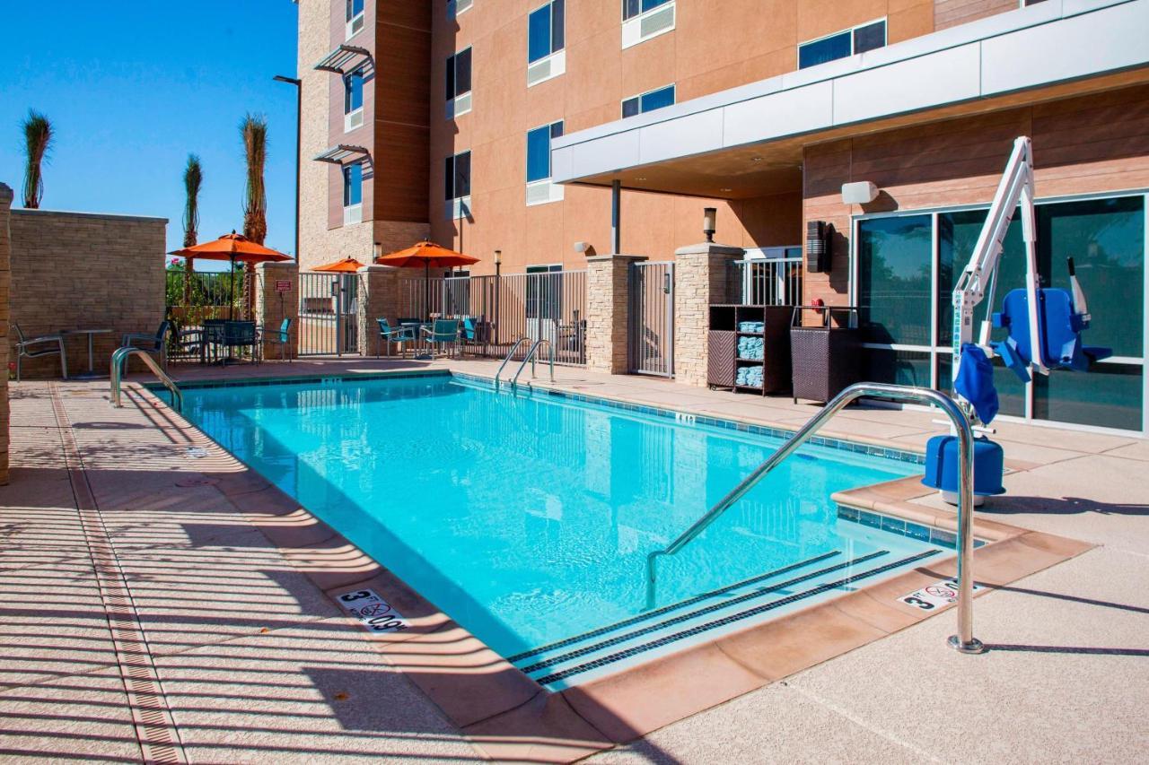 Towneplace Suites By Marriott Phoenix Chandler/Fashion Center Exterior photo
